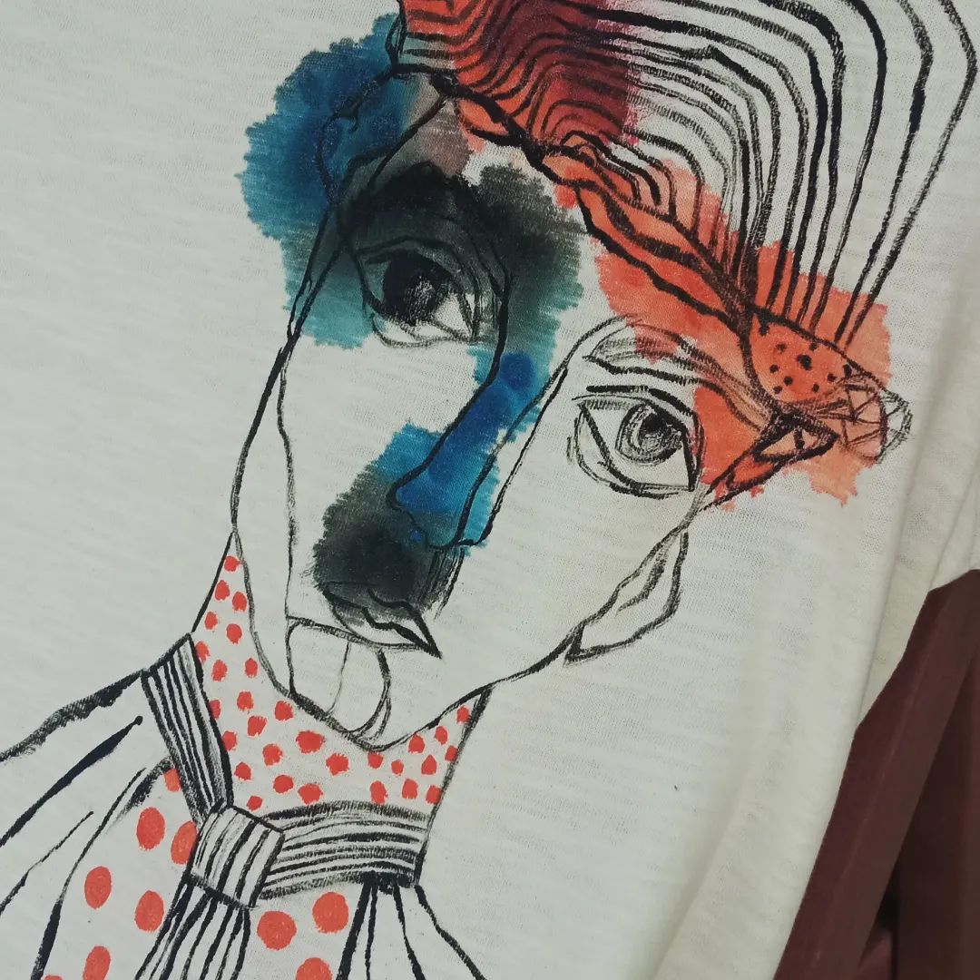 T-shirt ζωγραφισμένο στο χέρι «Portrait Ink»