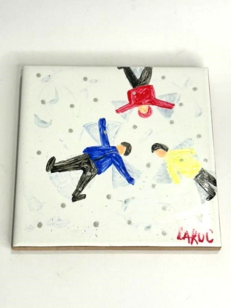 Χειροποίητο Ζωγραφισμένο Πλακάκι «Αγγελάκια στο Χιόνι» – Σουβέρ & Διακοσμητικό Τοίχου